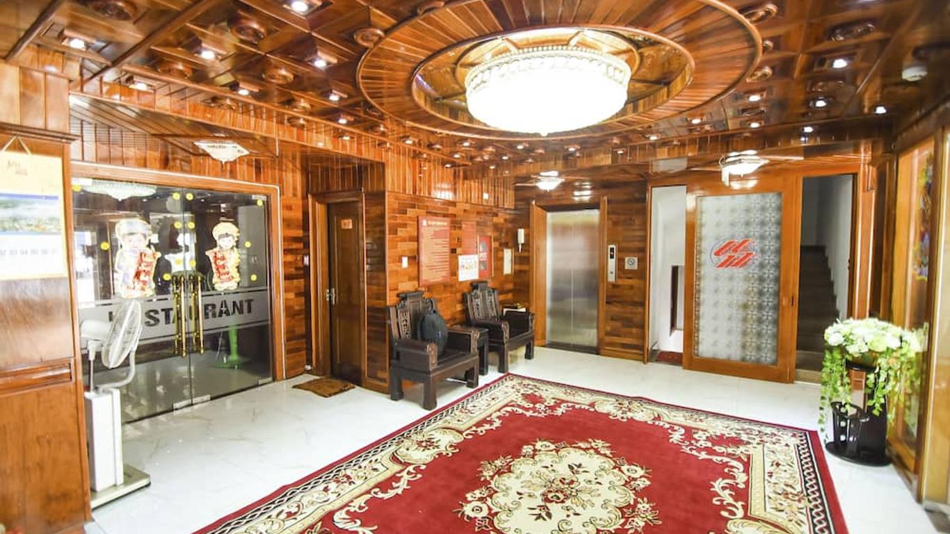 San San Hotel