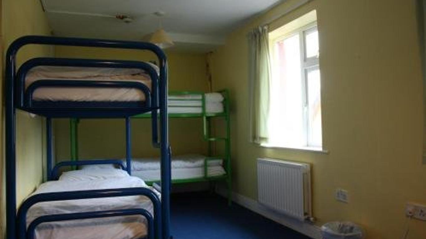 Paddy's Palace Dingle Peninsula Hostel