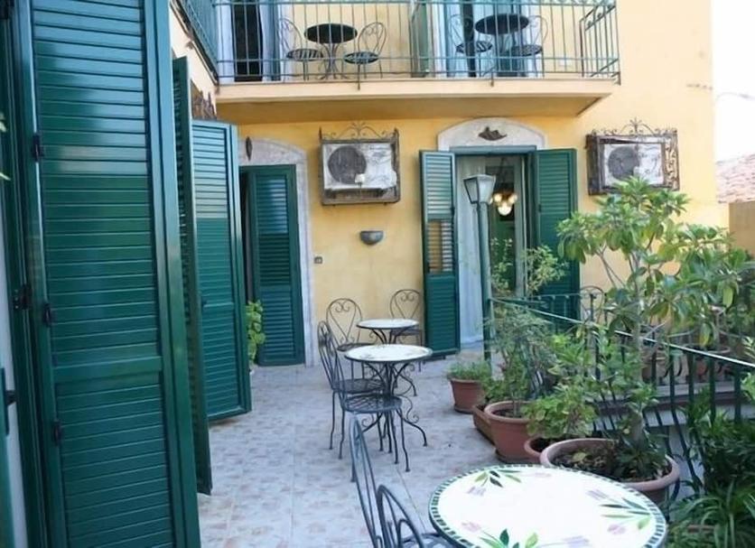 Patio Foto