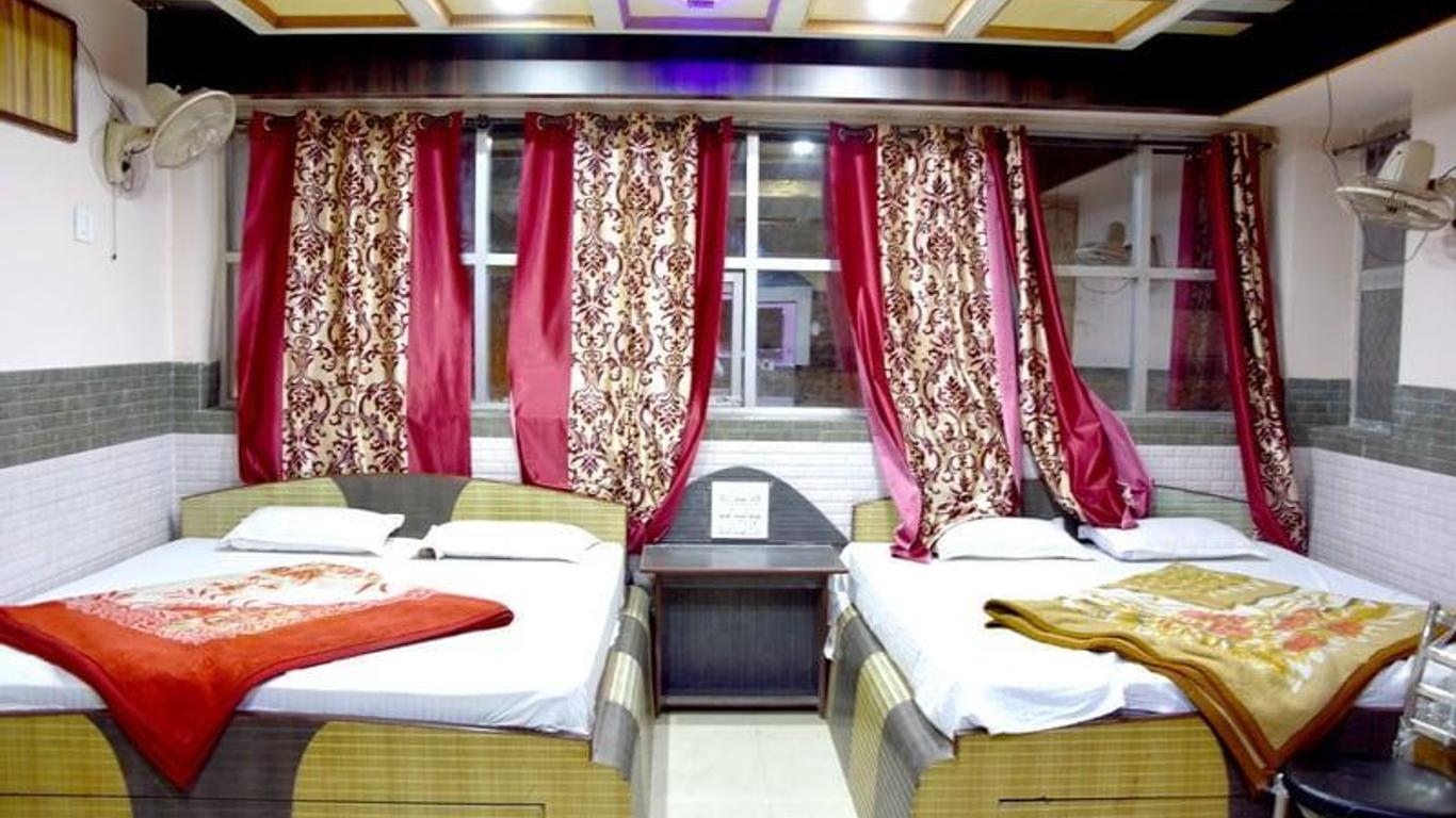 Grand Deedar Hotel