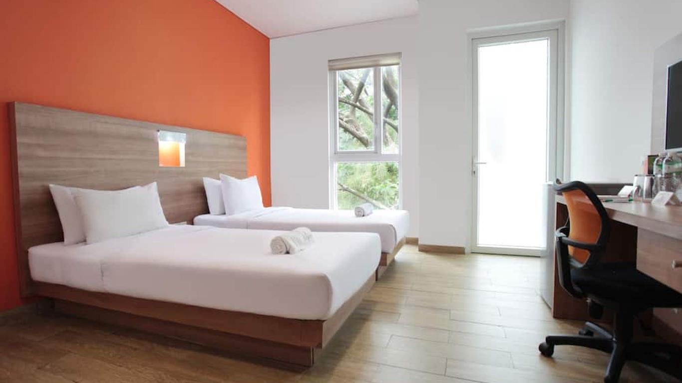 Legreen Suite Kuningan