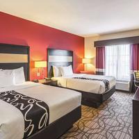 La Quinta Inn & Suites by Wyndham Fargo-Medical Center