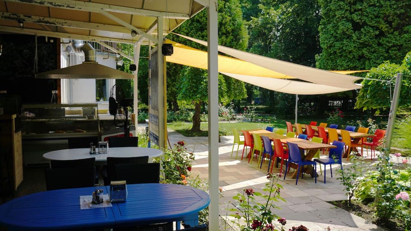 Tihany Yacht Club