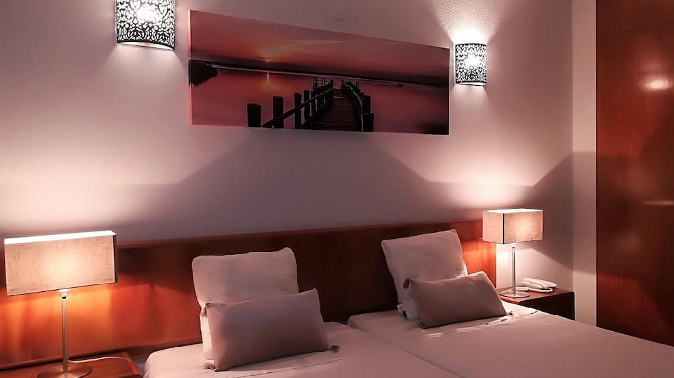Apartamentos Turisticos Lindomar