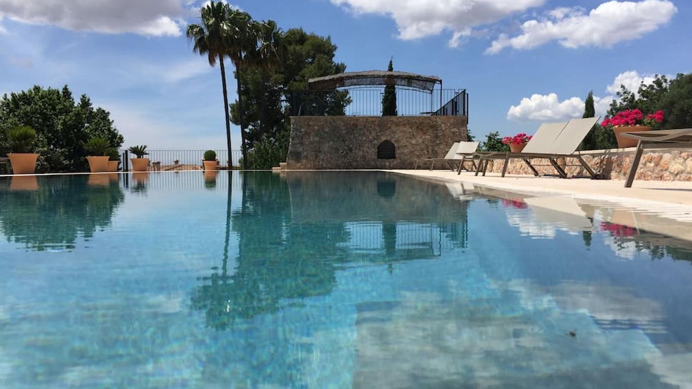Finca Es Cabàs