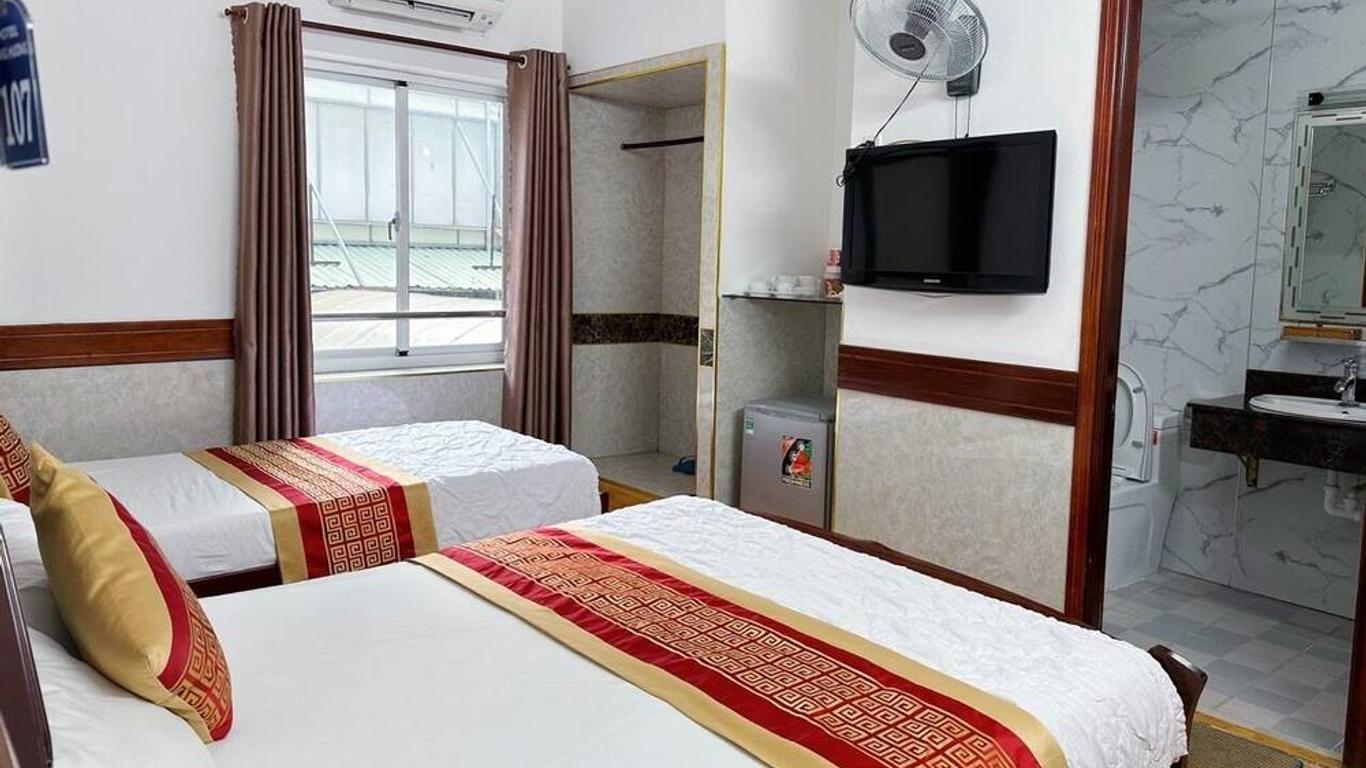 Hung Huong Hotel