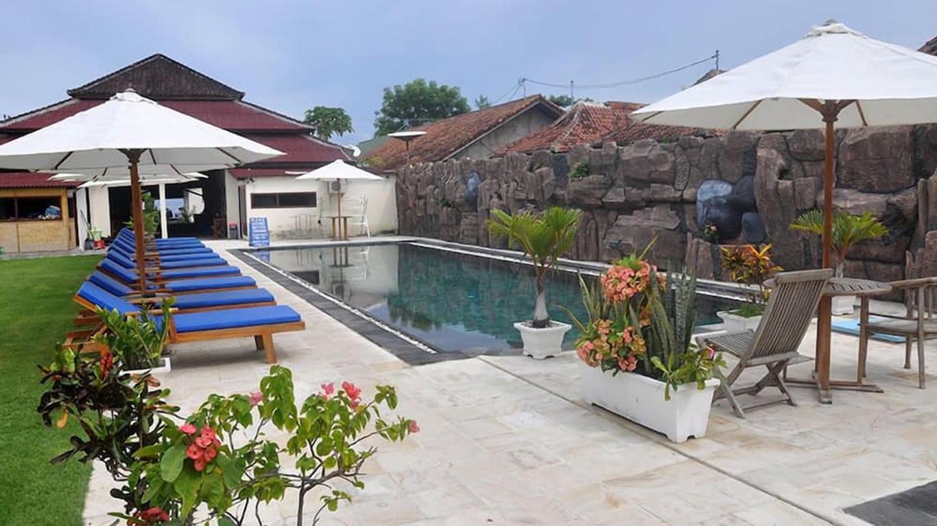 Gili T Resort