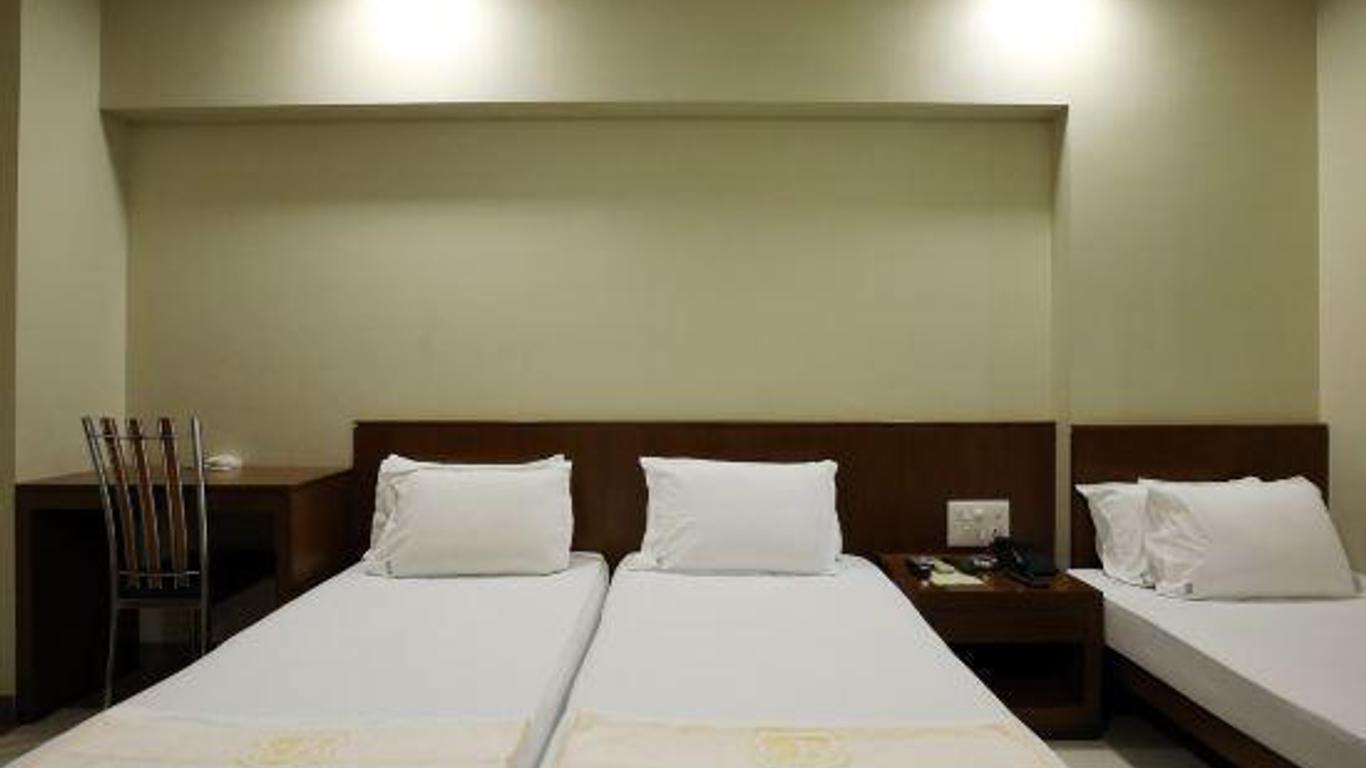 Hotel Bombay International