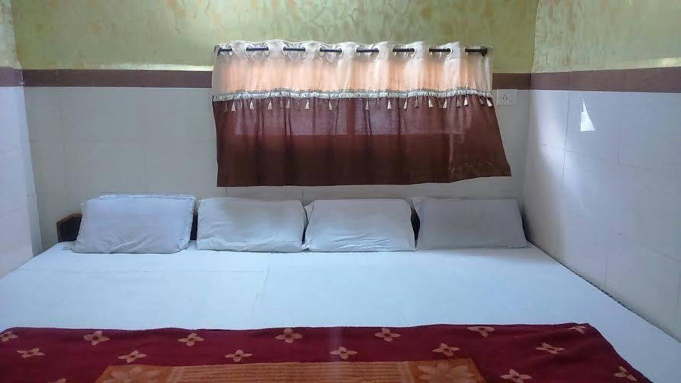 Hotel Neha Palace