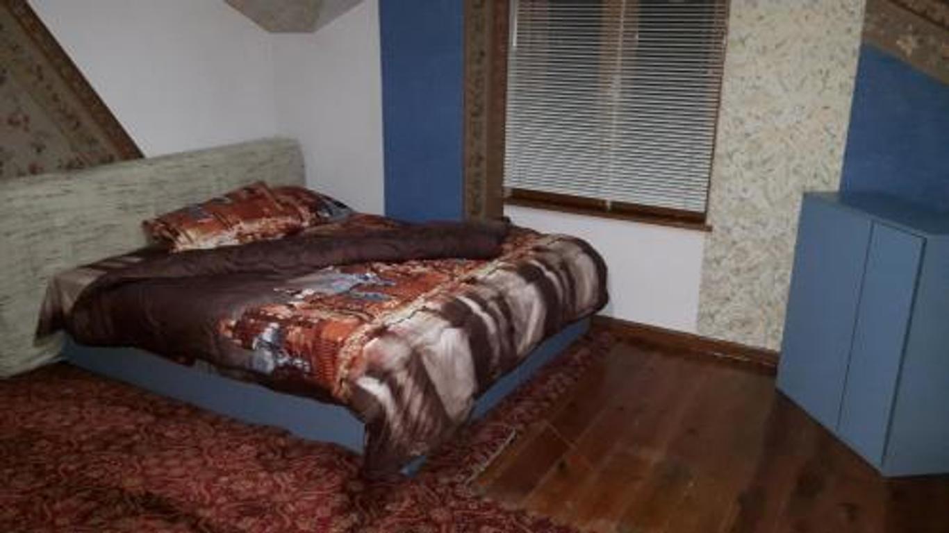 Hostel Alex 1