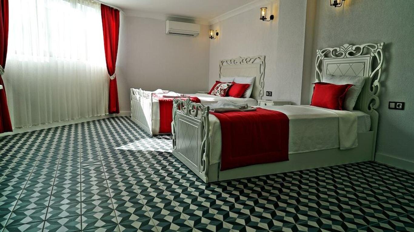 Cunda Pusula Otel
