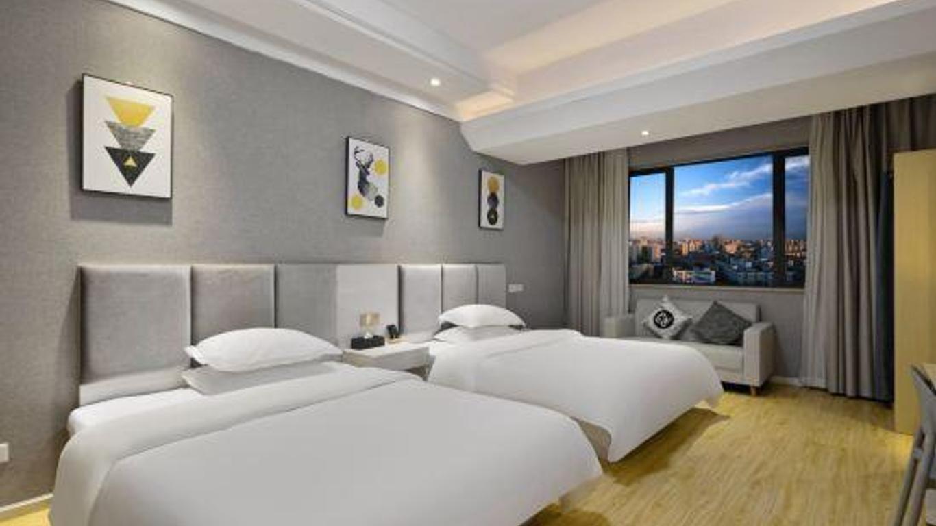 Pebble Motel (Chengdu Tianyu Road Metro Station Store)