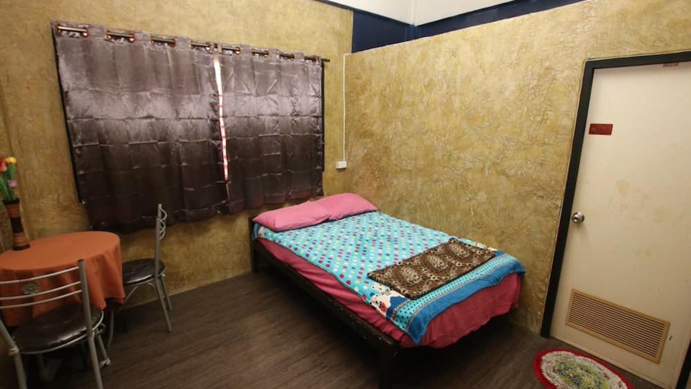 One Isra hostel