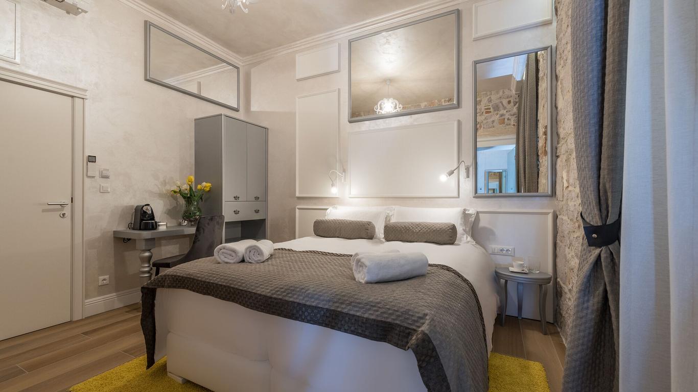 Zara Palace - design rooms