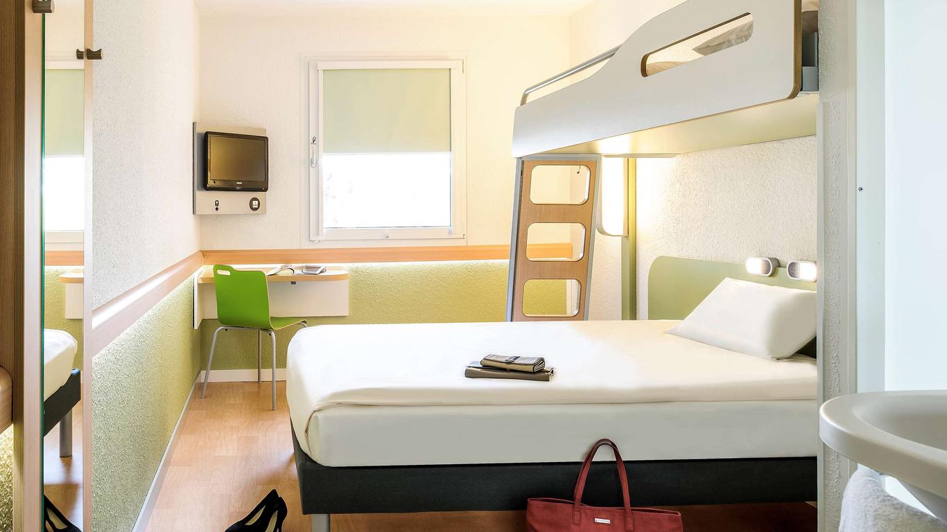 Ibis Budget Dommartin Les Cuiseaux