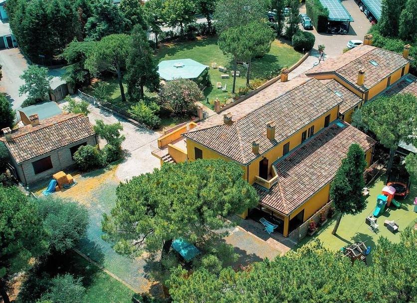Vista del exterior Foto