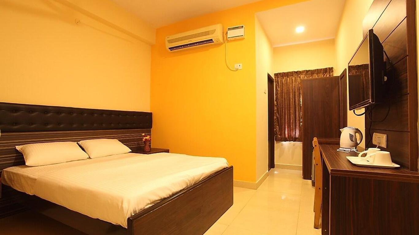 Hotel Bashyam Park