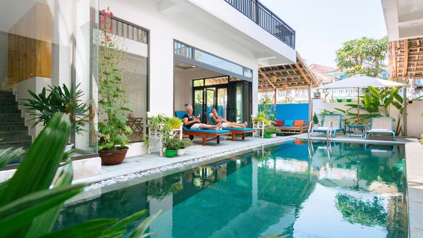 An Bang Beach Dolphin Homestay
