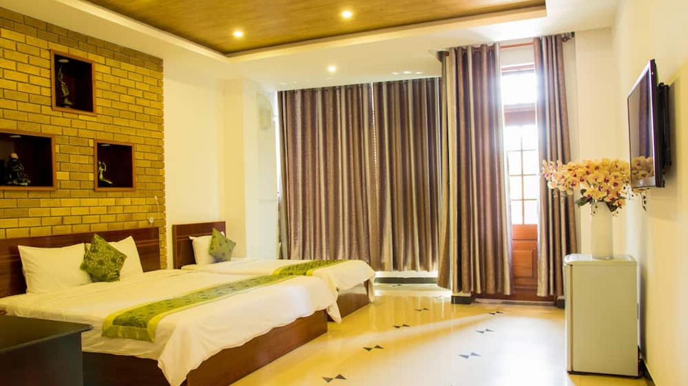 Xuan Hung Hotel