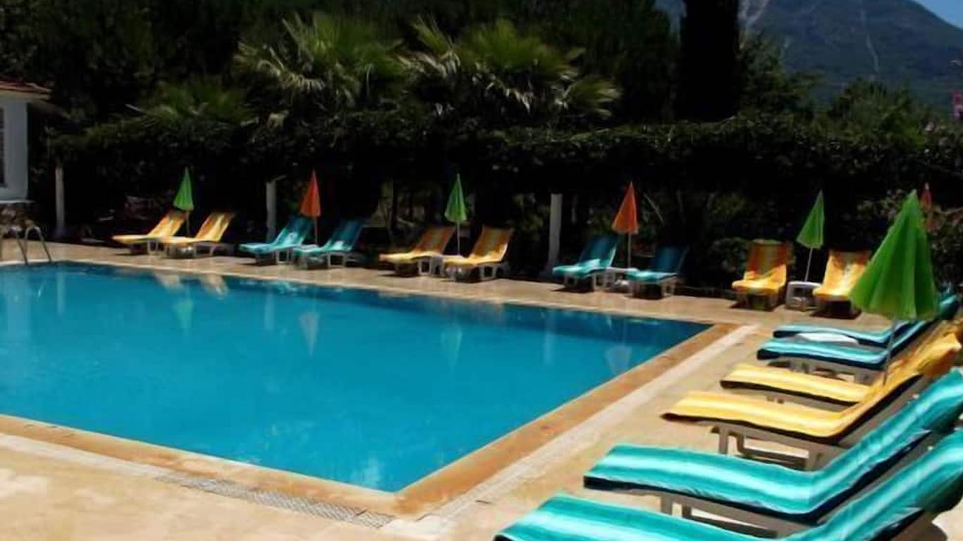 Klas Hotel