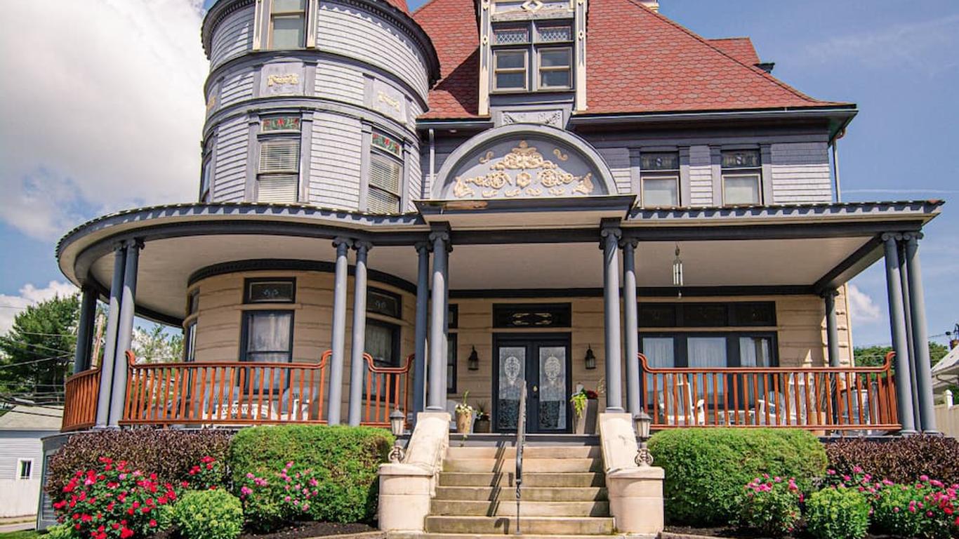 The Levi Deal Mansion Bed & Breakfast