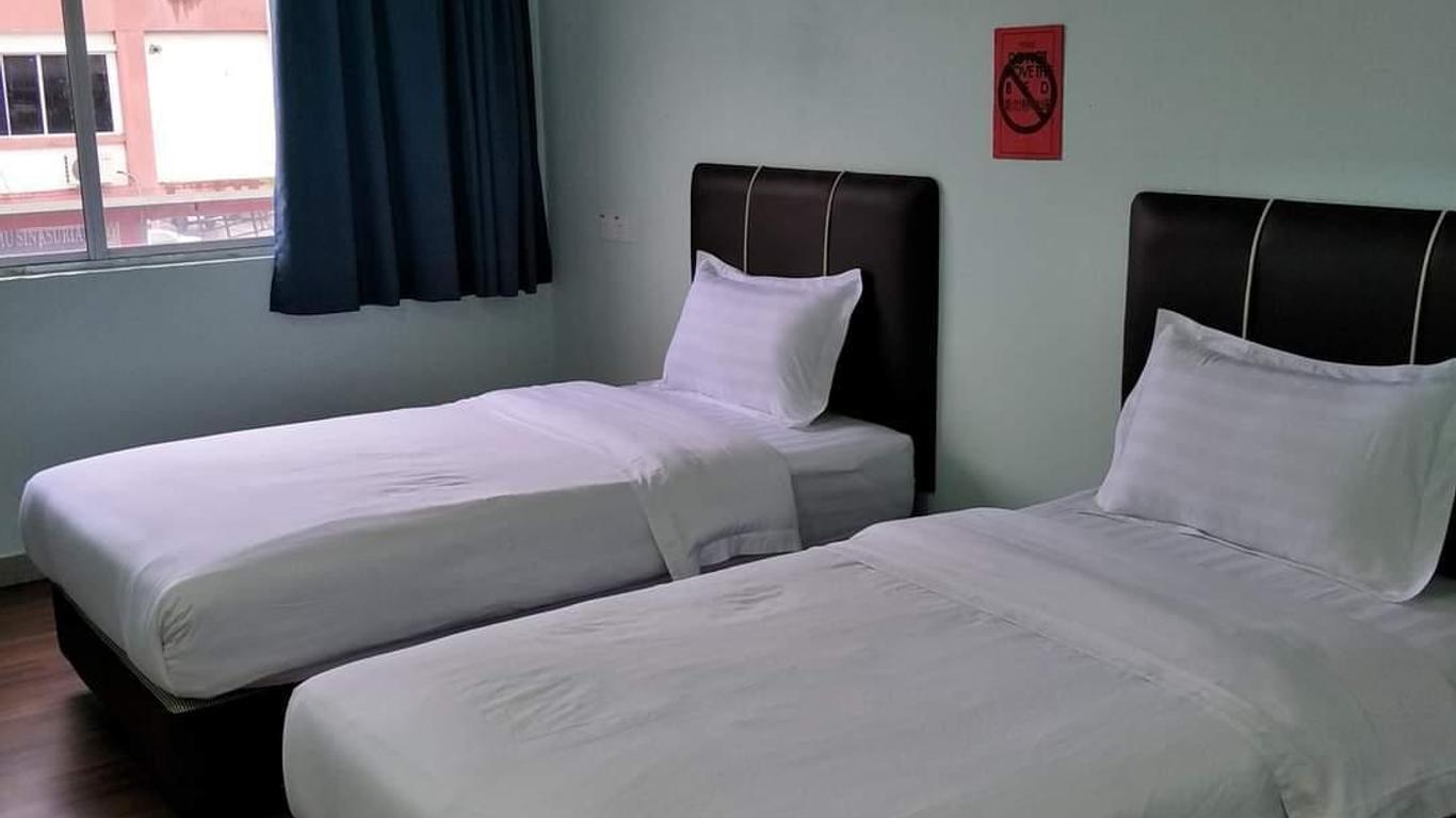 Salim Room