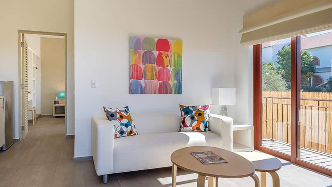 The Vibe Bed & Breakfast - Adults Only