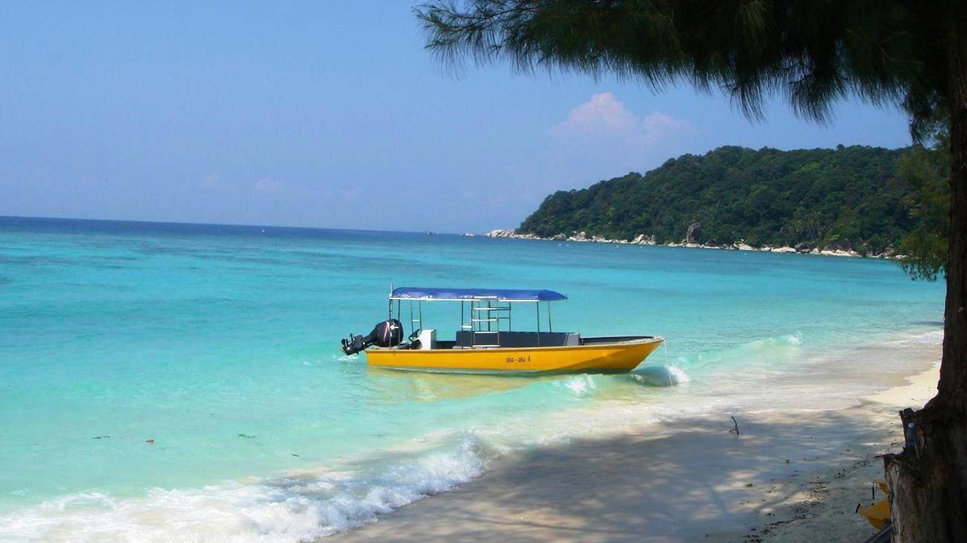Bayu Dive Lodge