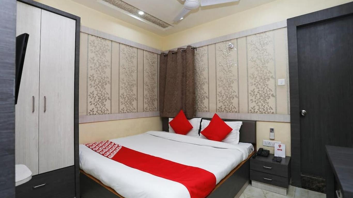 Hotel Rahil Palace