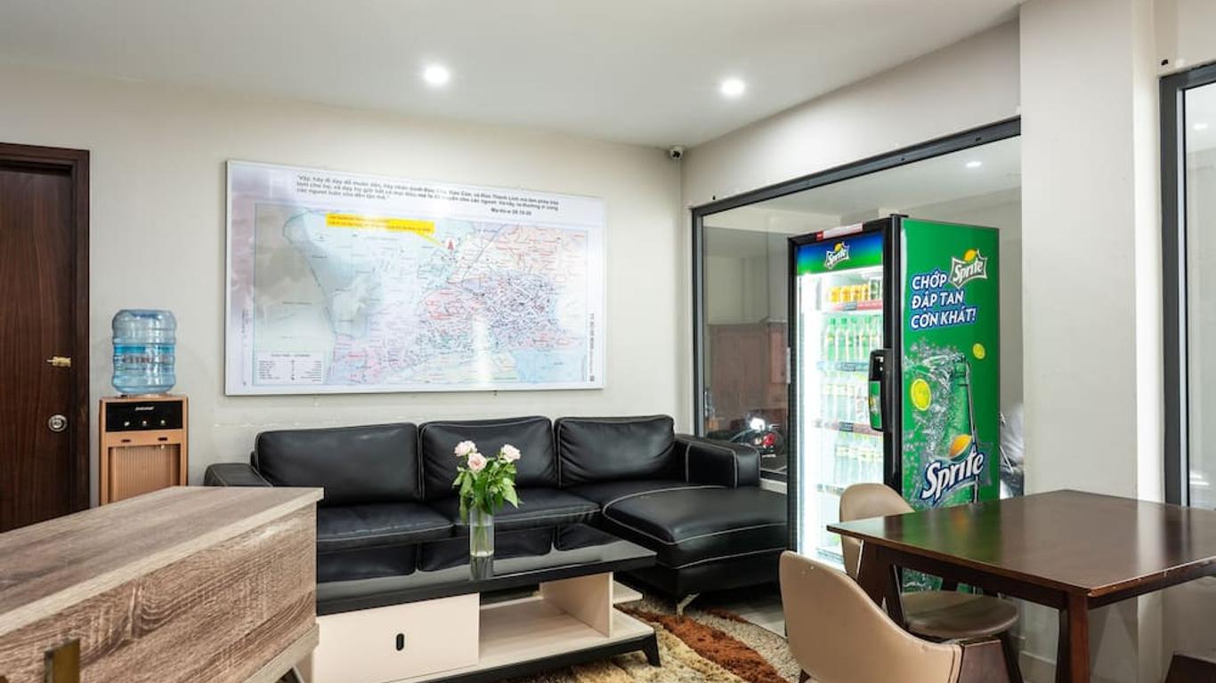 OYO 103 Airport Family Apartment