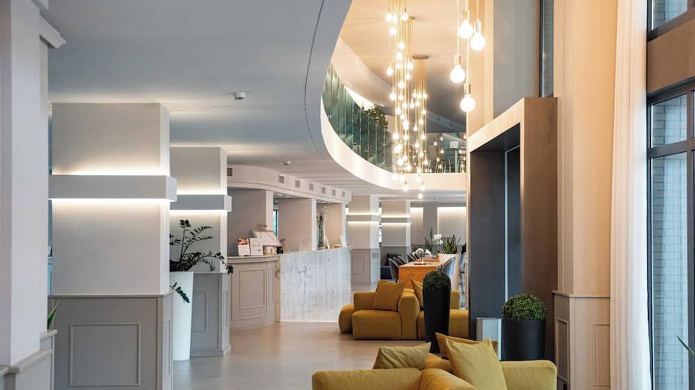Phi Hotel Cavalieri