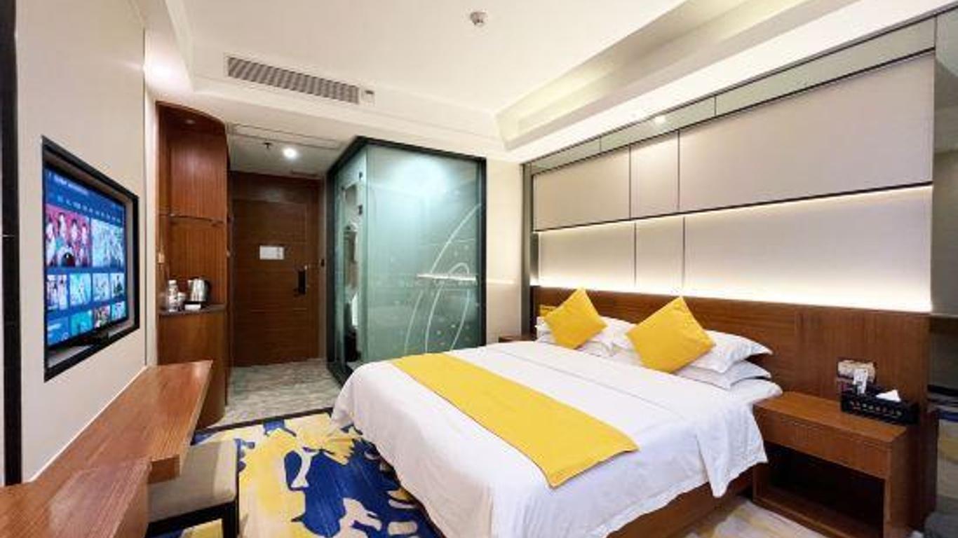 Platinum Apartment Hotel (Zhongshan Guzhen International Lighting Center)