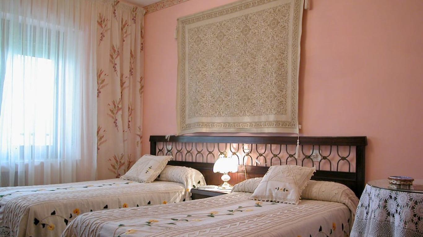 Hotel Casa De La Pradera