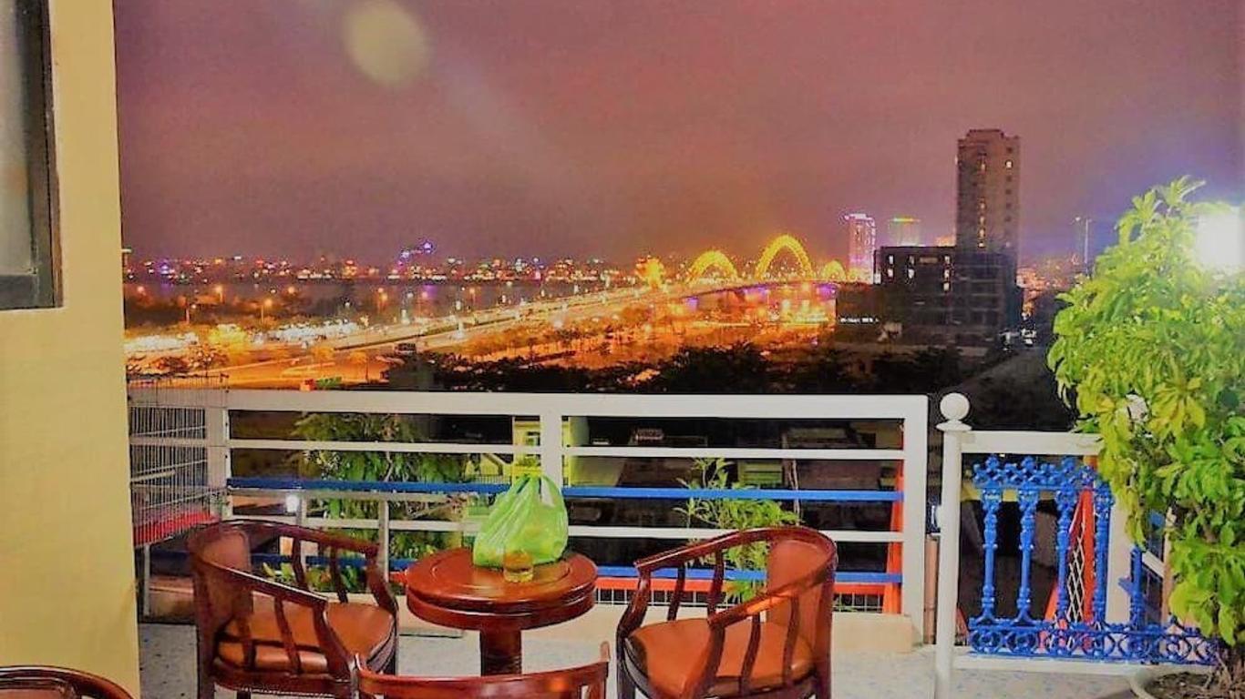 Cong Thuong Hotel