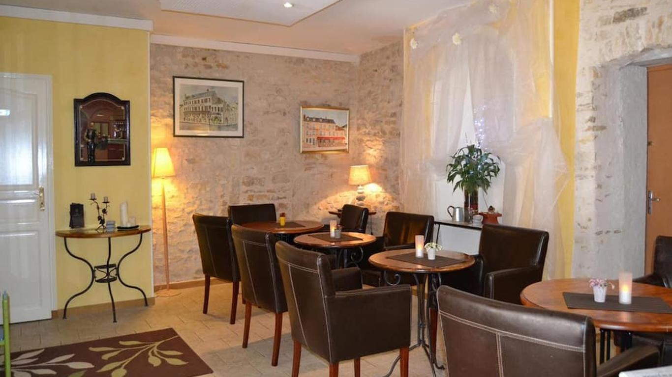 Hostellerie De La Poste