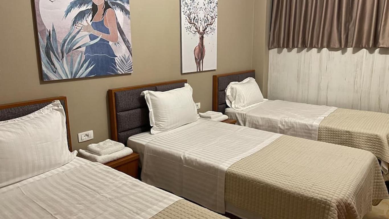 Bobi Hotel
