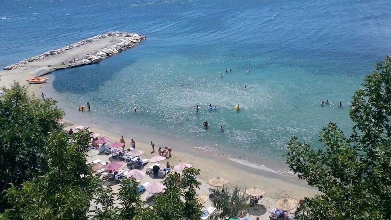 Mola Hotel