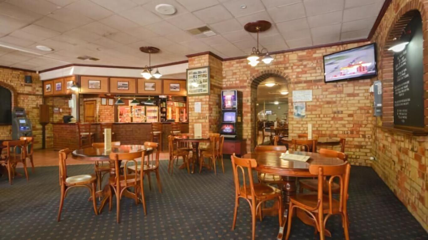 Albion Hotel