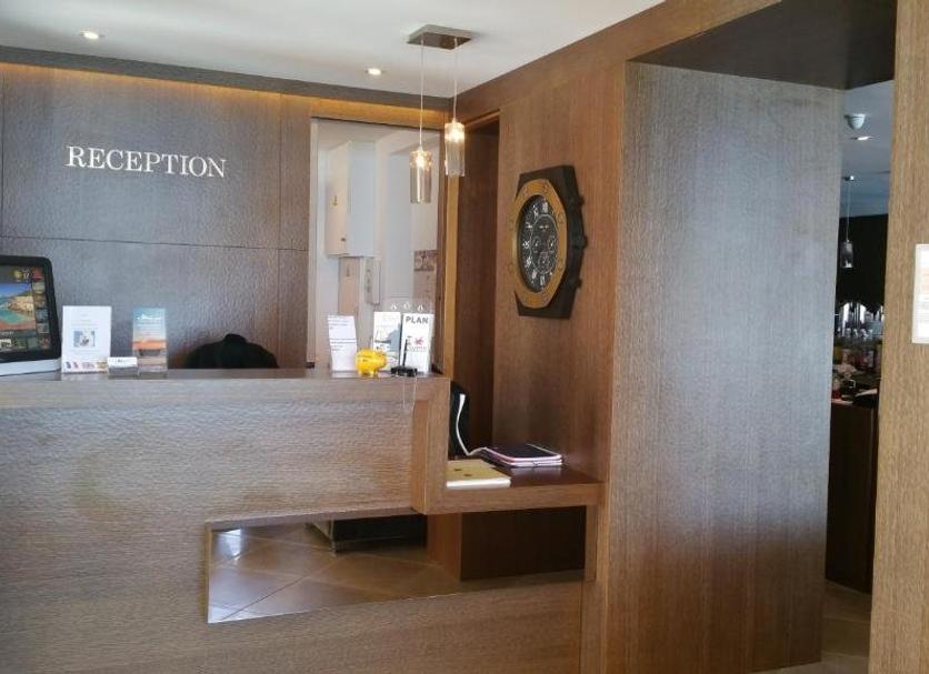 Recepción Foto