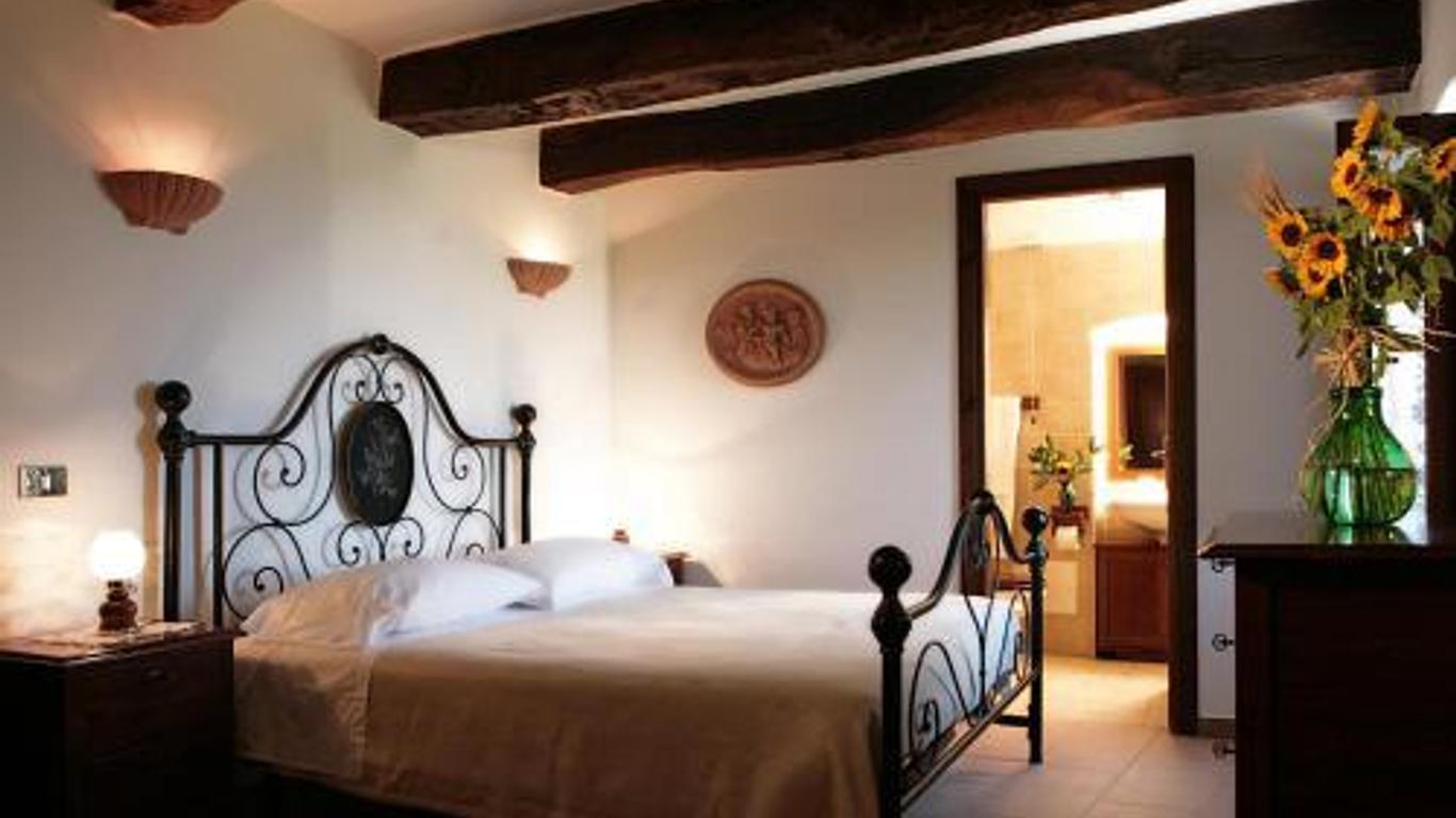Al Piccolo Borgo Locanda Con Alloggio