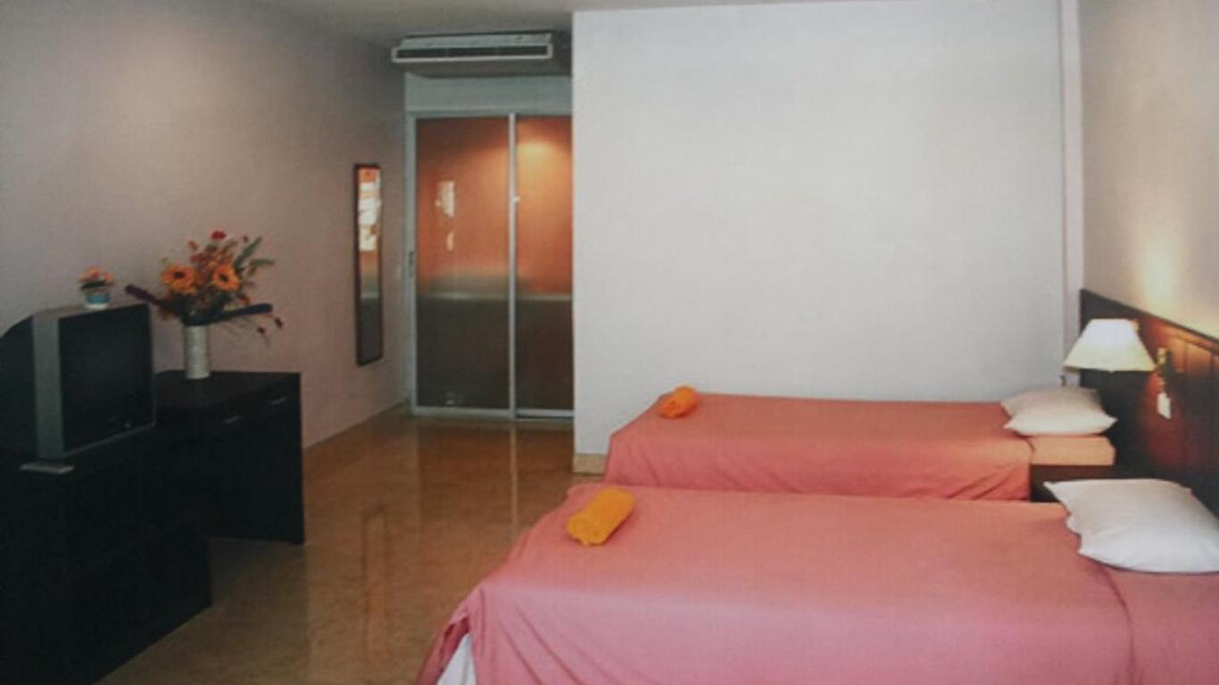 Trang Andaman Resort