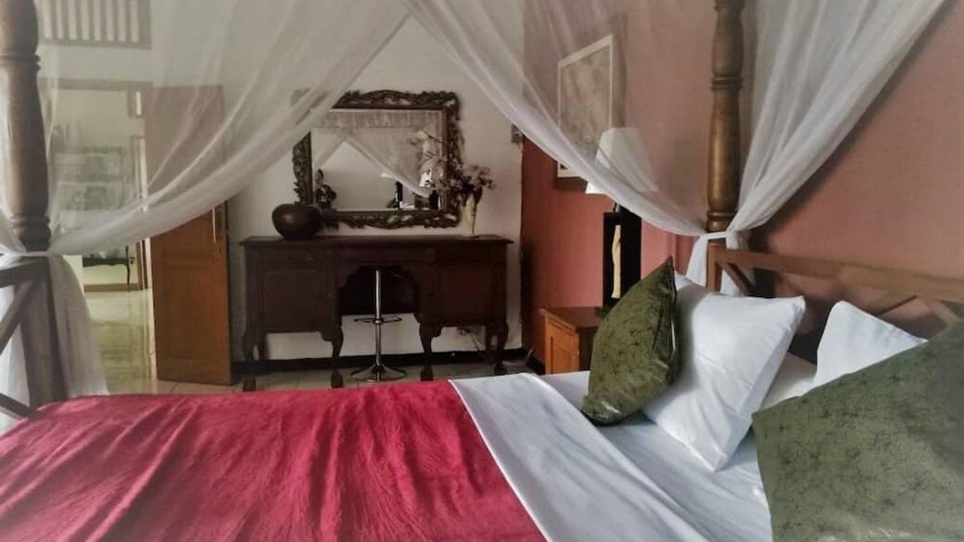 Kembang guest House