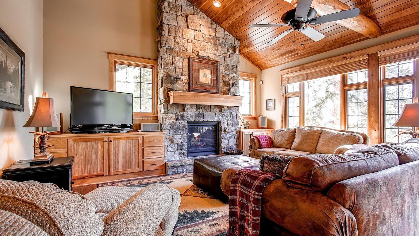 Christie Heights Retreat