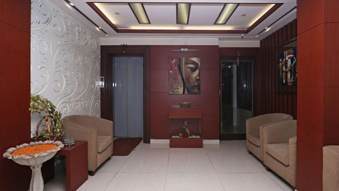 OYO 7786 Hotel Monsoon Palace