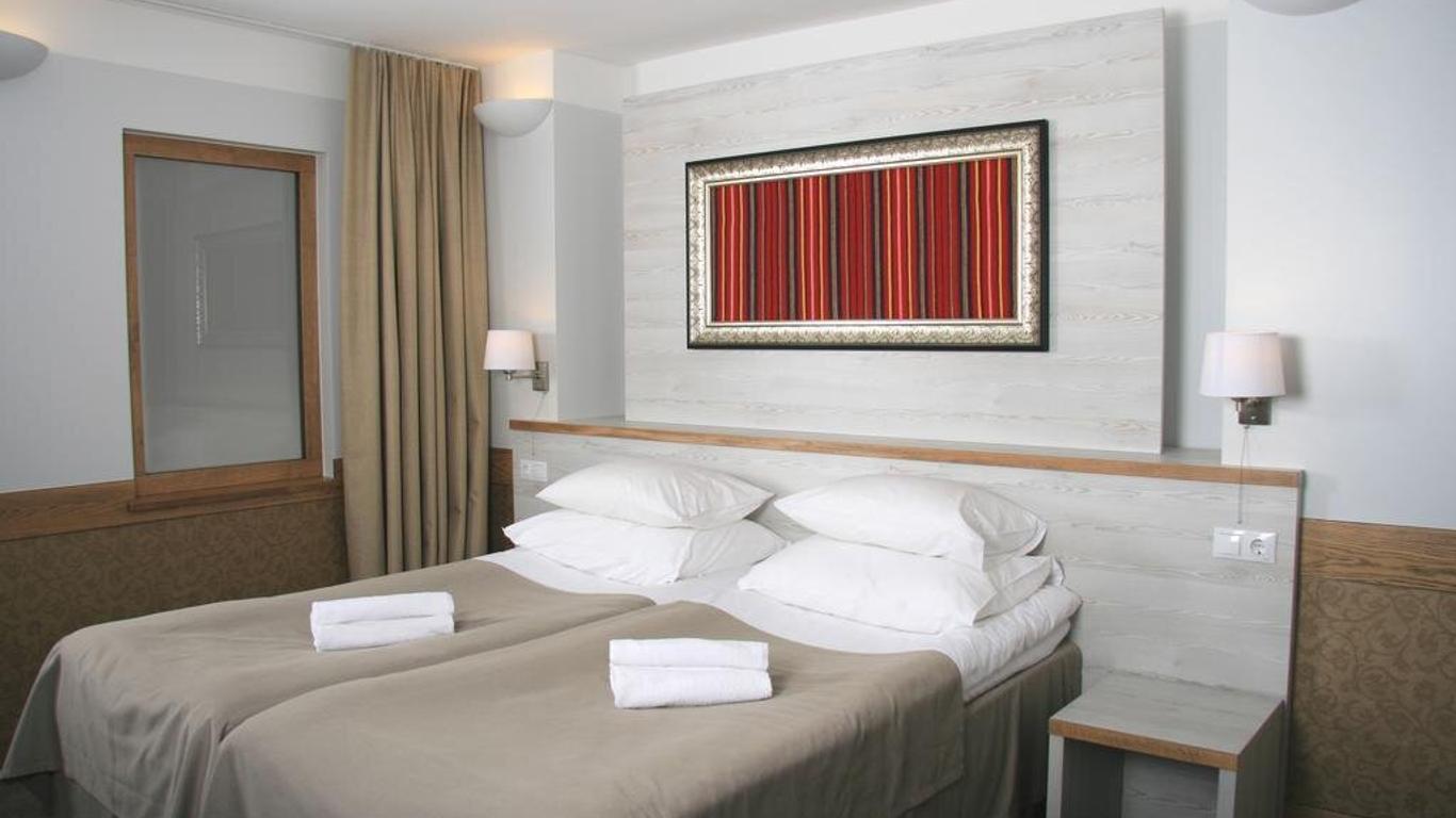 Hotel Liilia