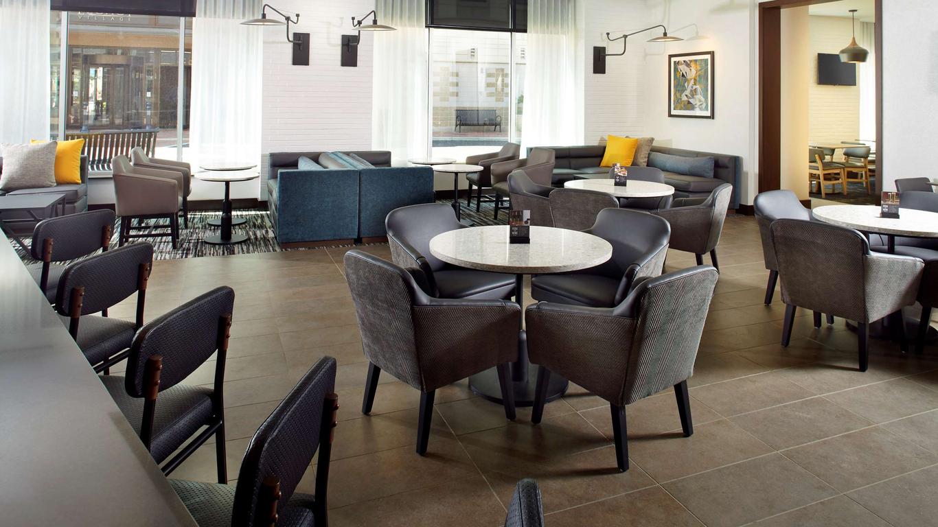 Hyatt Place Cleveland/Lyndhurst/Legacy Village