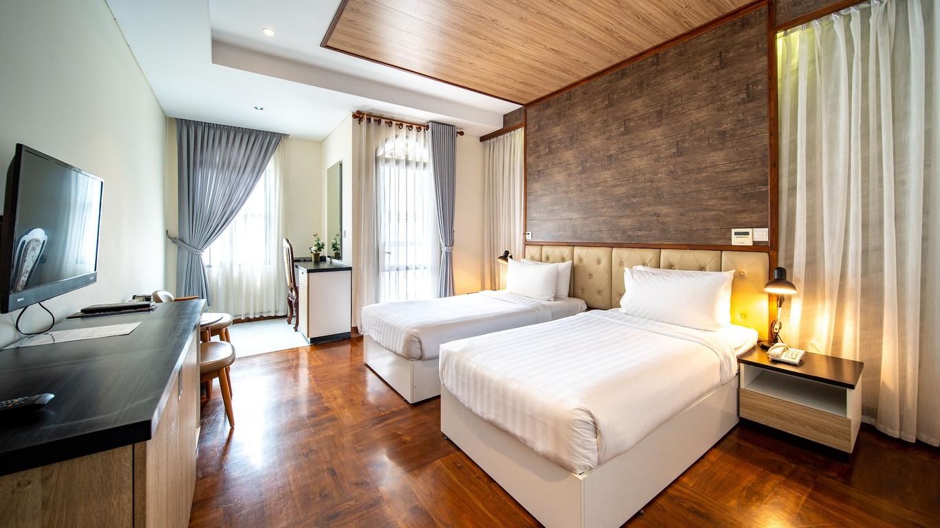 Lcs Hotel & Apartment