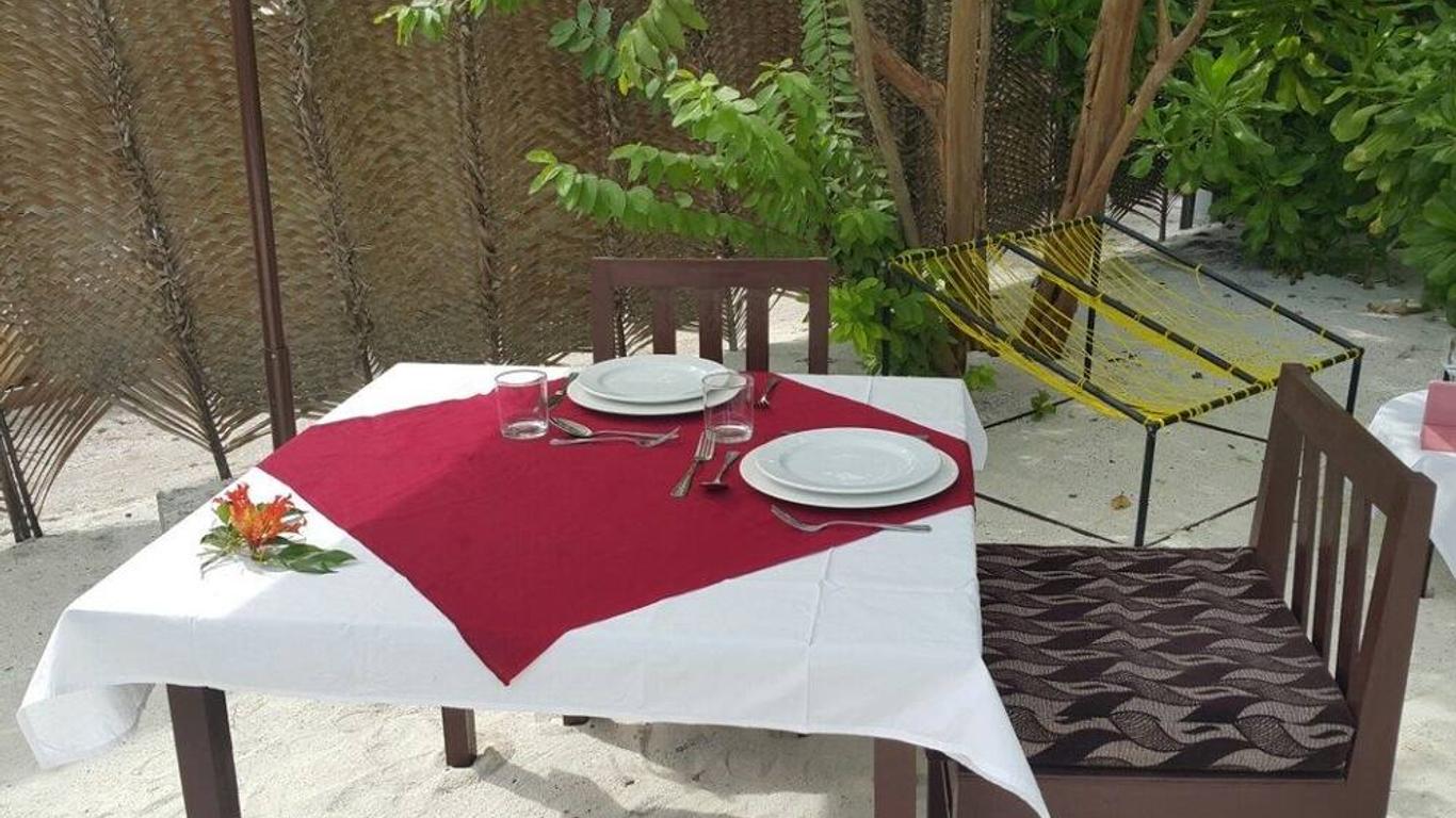 Holiday Village Retreat