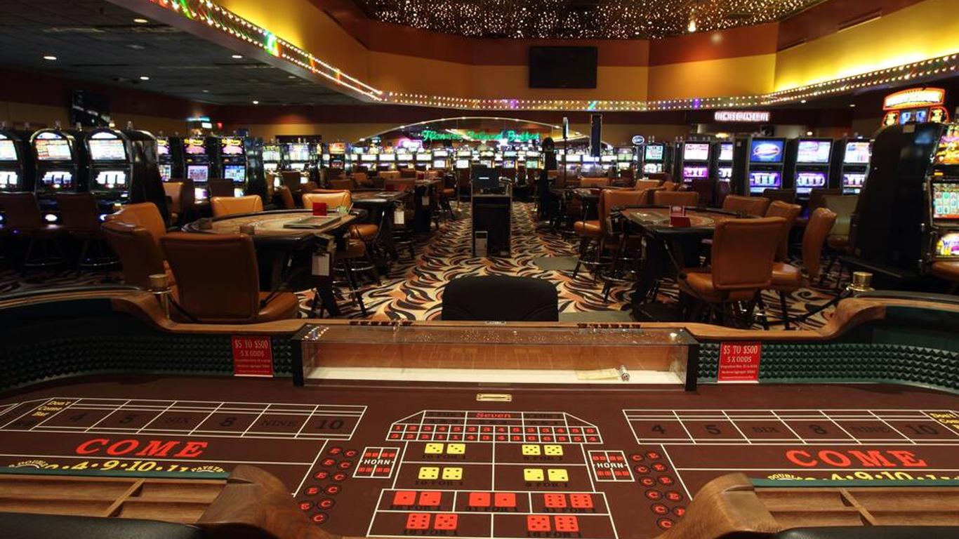 Winnavegas Casino & Resort