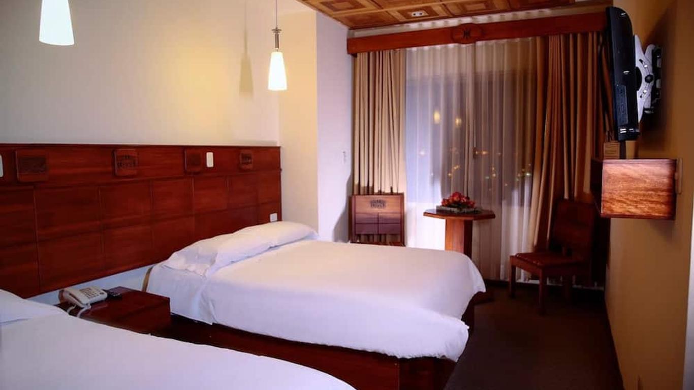 Hotel Zeus